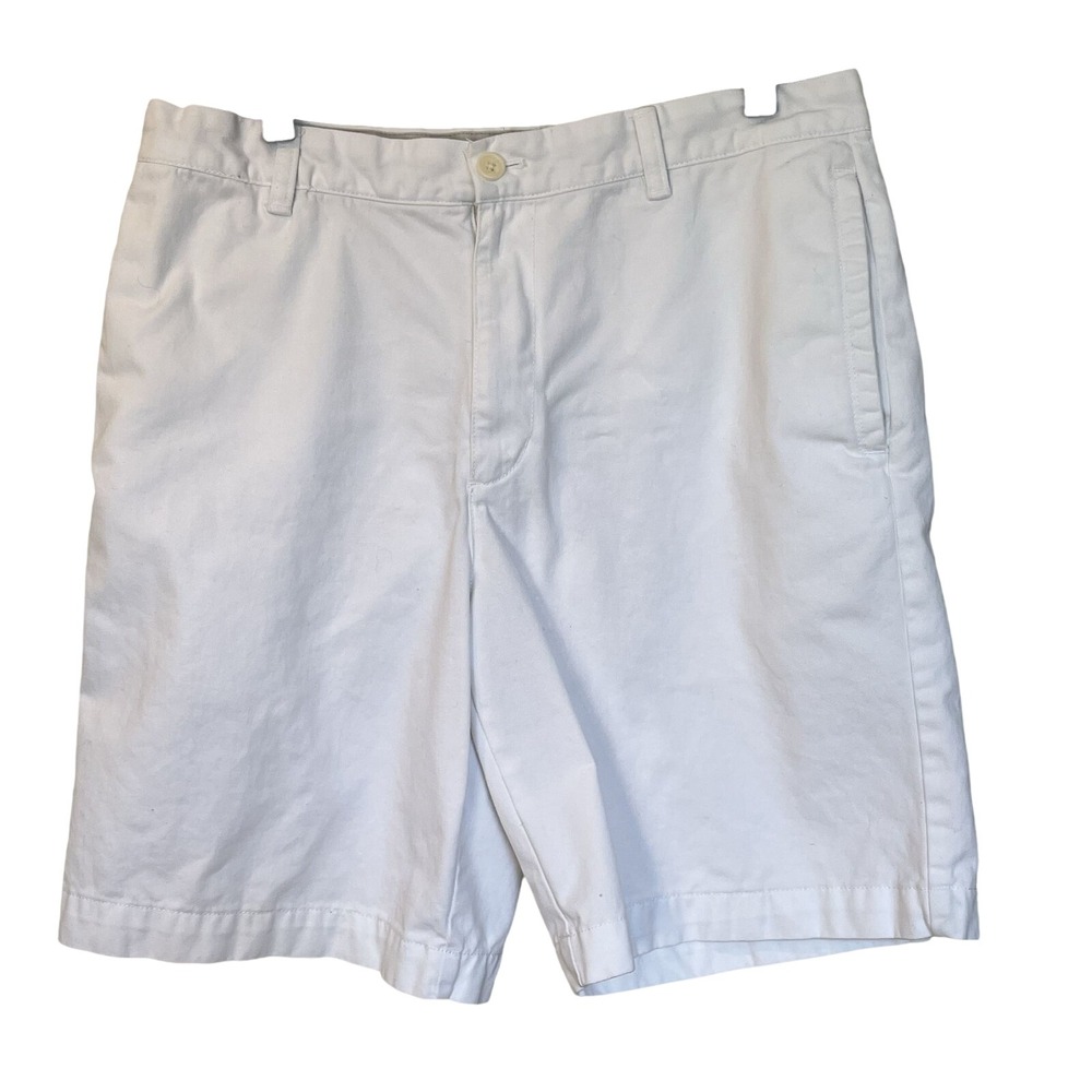 Izod White Flat Front‎ Golf Shorts Mens